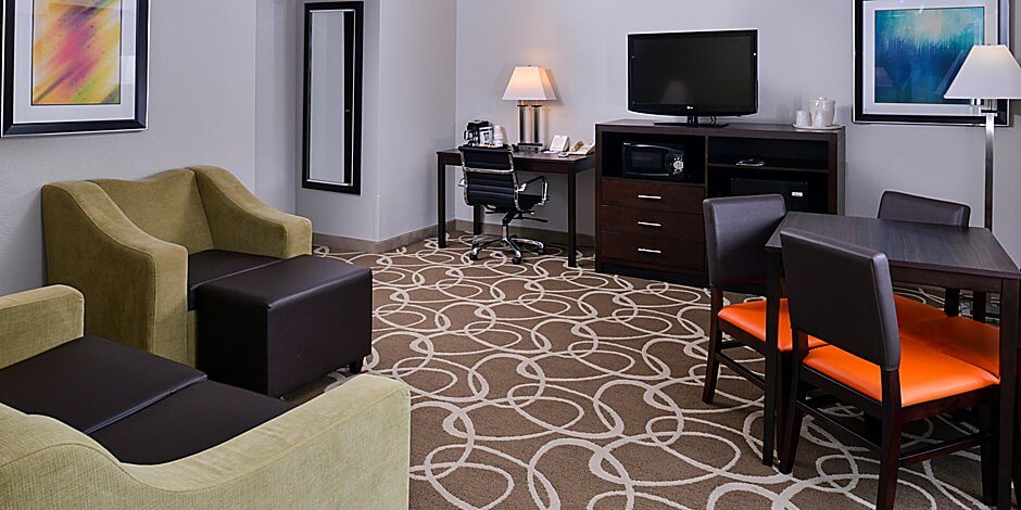 holiday-inn-express-maryland-heights-4043527880-2x1