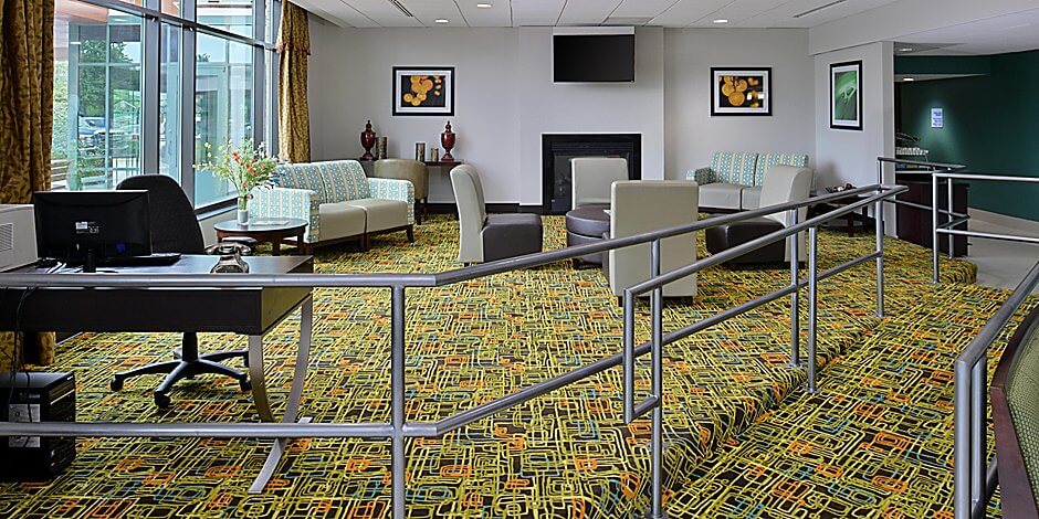 holiday-inn-express-maryland-heights-4043528207-2x1