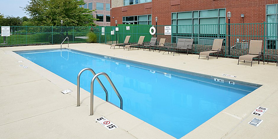 holiday-inn-express-st-11