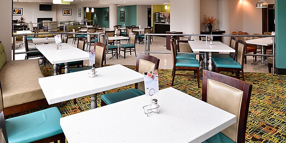 holiday-inn-express-st (15)