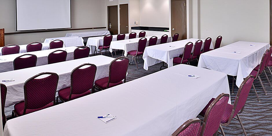 holiday-inn-express-st (19)
