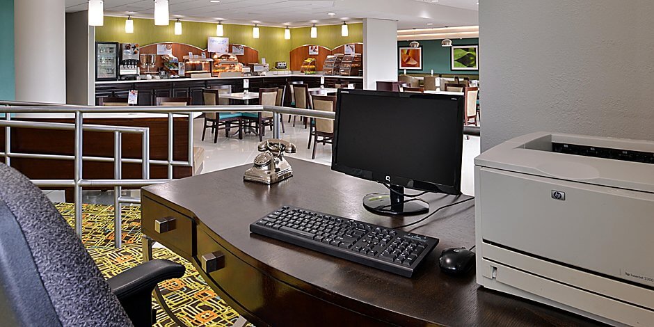 holiday-inn-express-st (2)