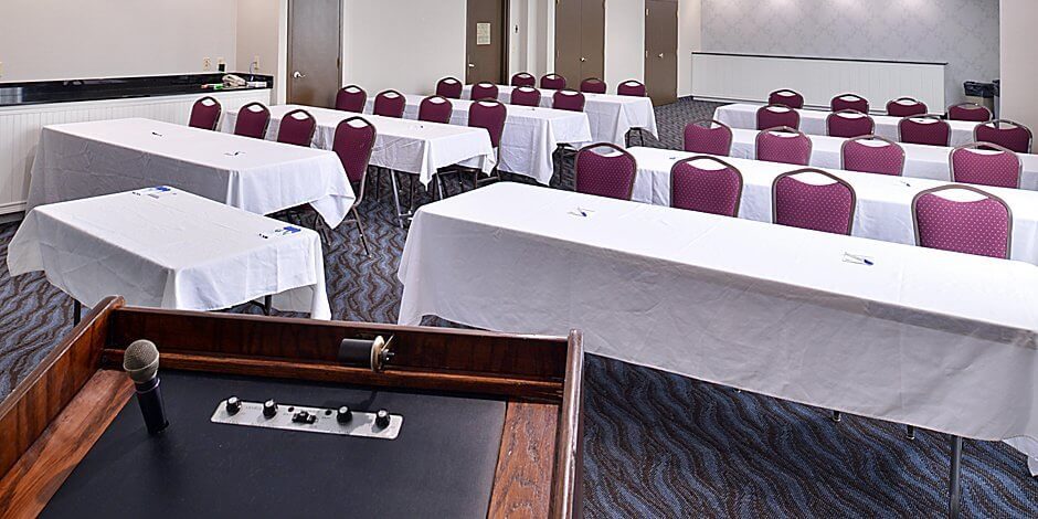 holiday-inn-express-st (20)